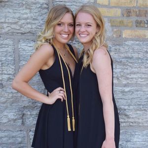 Meet your Posher, Jenna